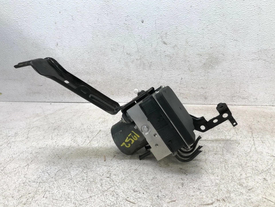 12 13 14 Subaru WRX STI 2.5L ABS Unidad de control de bomba de freno antibloqueo 1252 OEM Foto 4 de 4