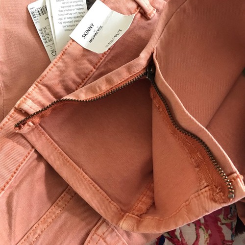 New Esprit Peach Crop Skinny Jeans Size 6UK Zip Closure Mid Rise 28" Leg - Picture 4 of 7