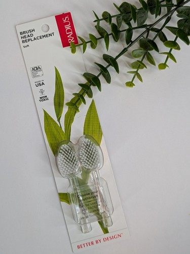 LOT 2x2=4 TOTAL! 😁Radius Toothbrush Brush Head Replacement 2-Count Pack Each - Picture 2 of 8