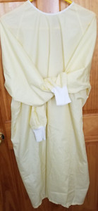 Medline Blockade Gown (Dog Baths) 100% Poly RN 80056  Lg