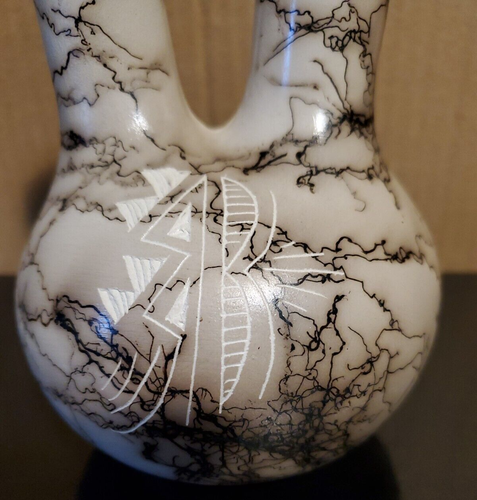 Navajo Indian Horse Hair Wedding Vase - 7" - Etching - Vail/Navajo - Picture 2 of 7