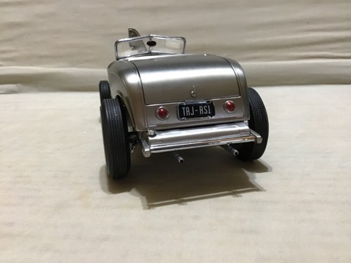 FORD 1932 ROADSTER RODDERS JOURNAL REAL STEEL #1 1:18 RARE GMP G1805016 RARE - Picture 6 of 12