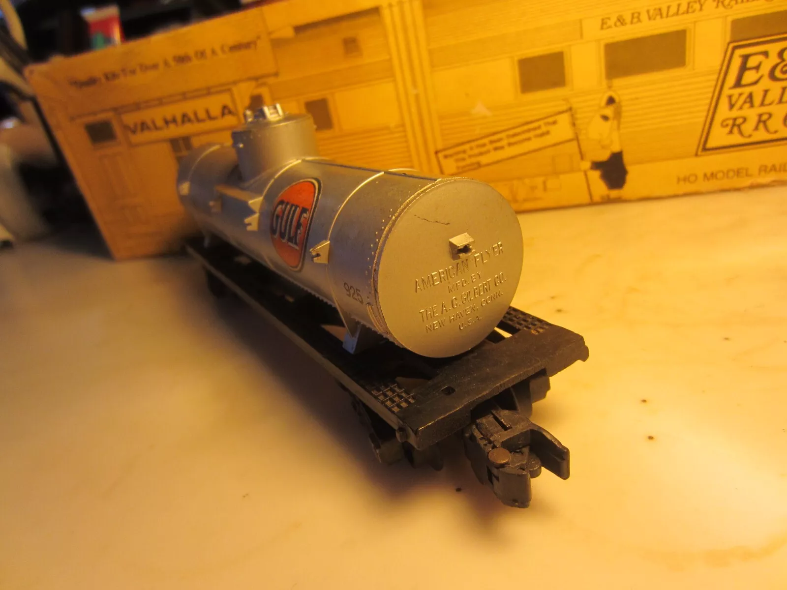 Picture 2 of 5