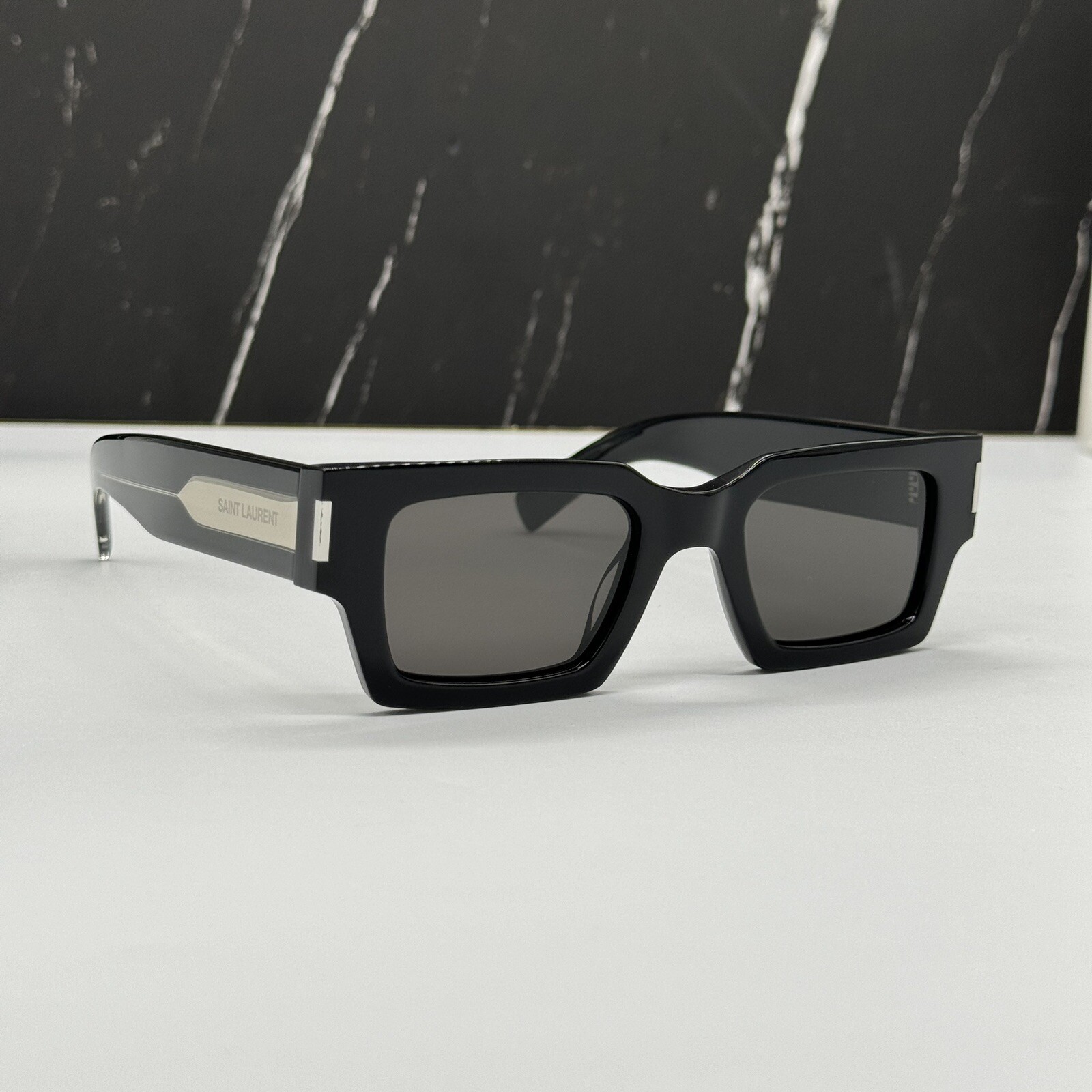 NUOVI OCCHIALI DA SOLE SL572 001 SAINT LAURENT NERI QUADRATI UNISEX SAINT LAURENT SL 572