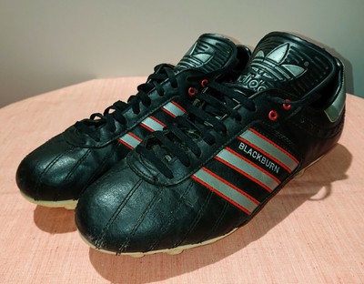 vintage soccer cleats