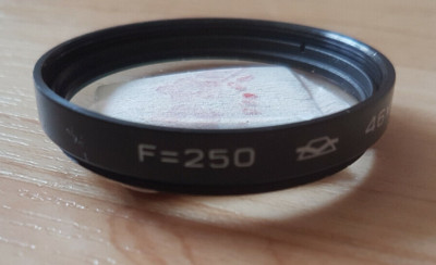 ZENIT LINSE NAHLINSE F=250 46 x 0,75 mm MIT GEWINDE OBJEKTIV SCHMALFILMKAMERA