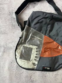 NOKIA N-GAGE BIG SHOULDER BAG