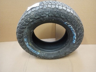 255/70 R17 Tire 12/32 Tread Depth Cooper Discoverer Road+Trail AT 2978040