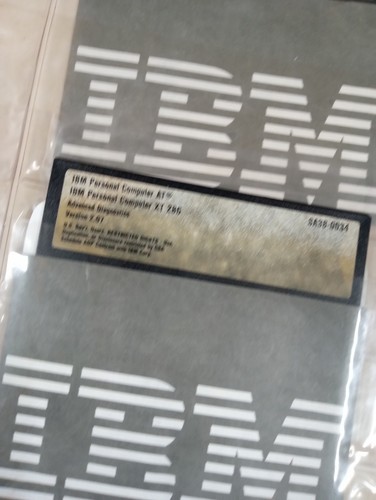 Vintage IBM 9370 Personal Computer Family Service Information Manual Diagnostic - Picture 19 of 23