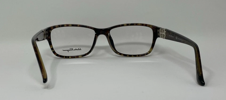Gafas Salvatore Ferragamo SF2666R 214 marrón tortuga, logotipo plateado en los brazos Foto 3 de 3
