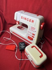 Singer Lockstitch 2000 Toy Sewing Machine Fashion Center For Kids Tested Working