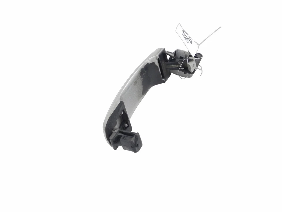 Manija de puerta exterior izquierda plateada del lado del conductor 994L para Chevy Malibu G6 HHR Foto 3 de 4