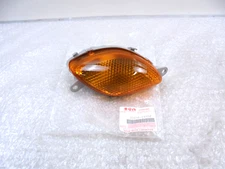Suzuki GSX1300R Hayabusa 1999-2004 Left Front Indicator New OEM 35630-24F00