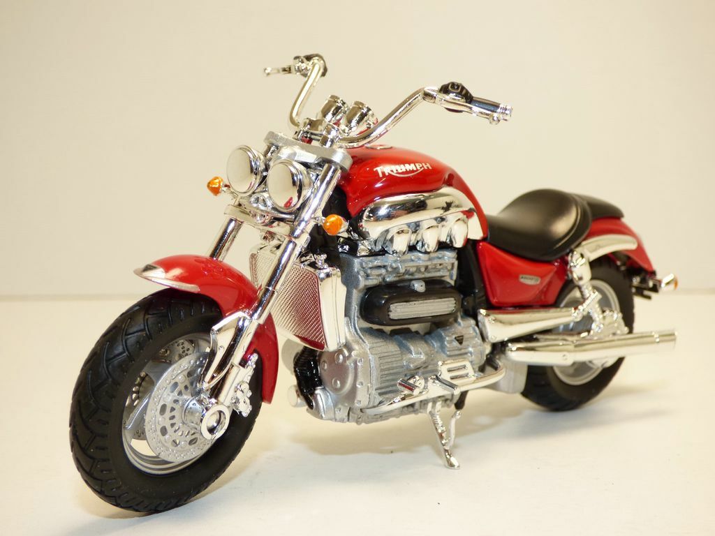 BURAGO 51039R 1:18 TRIUMPH ROCKET III 2009 RED DIECAST TOY MODEL MOTORBIKE NEW