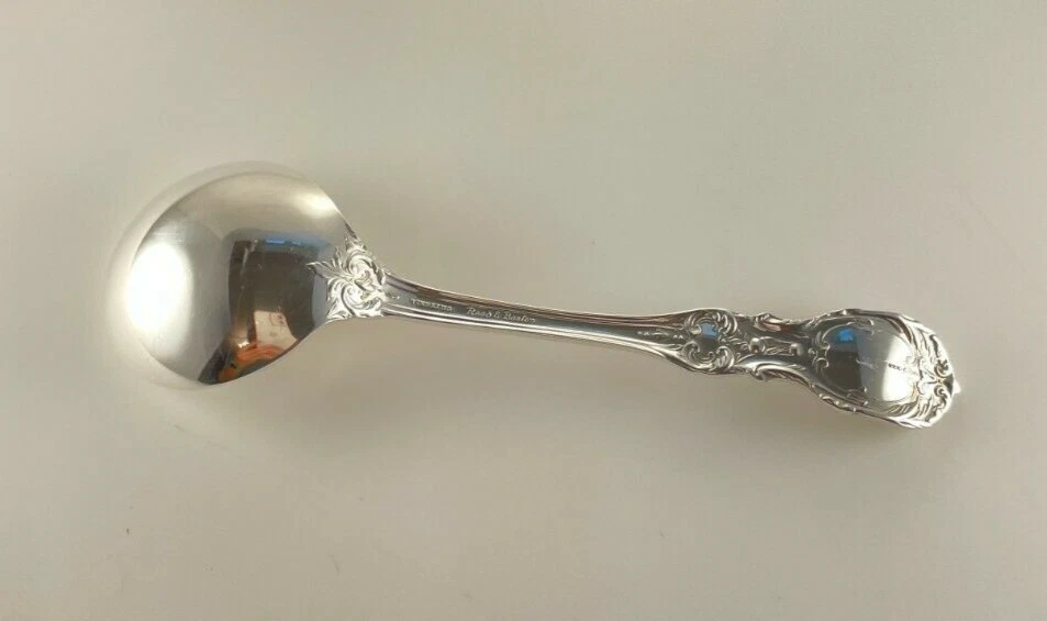 Cuchara sopa crema plata esterlina borgoña Reed & Barton - 6 1/4" - sin monograma Foto 2 de 3