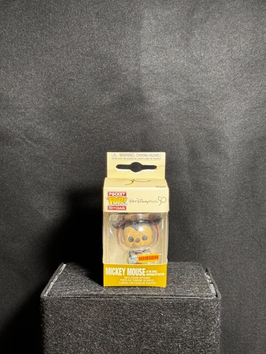 Funko Pop! Keychain - Disney - Mickey Mouse at the Space Mountain Attraction