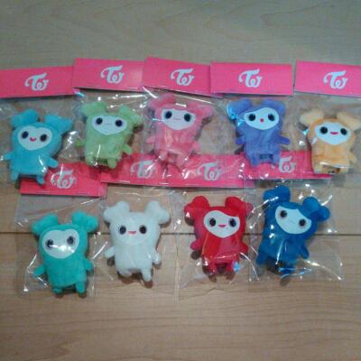 TWICE MINI LOVELYS plush set doll toy 9 Full Set HAPPY HAPPY high five event | eBay