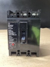 WESTINGHOUSE MCP03150C CIRCUIT BREAKER 15A 600VAC 3-POLE 116A113PR2 CO
