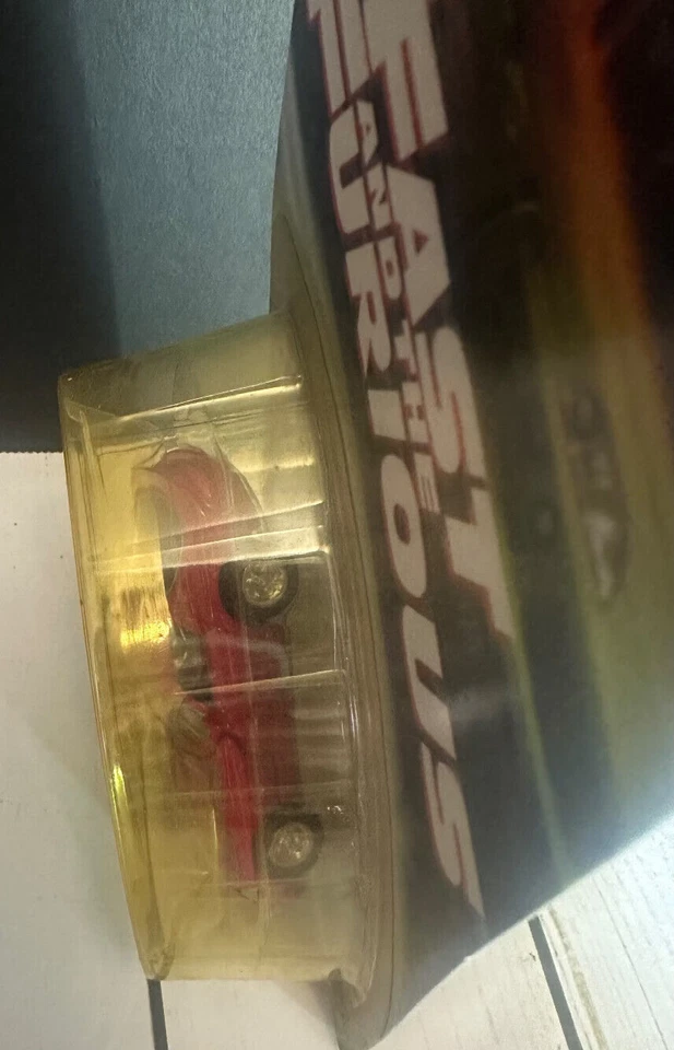 Racing Champions The Fast and the Furious Red 1996 Dodge Viper GTS Series 7 - Imagem 3 de 4