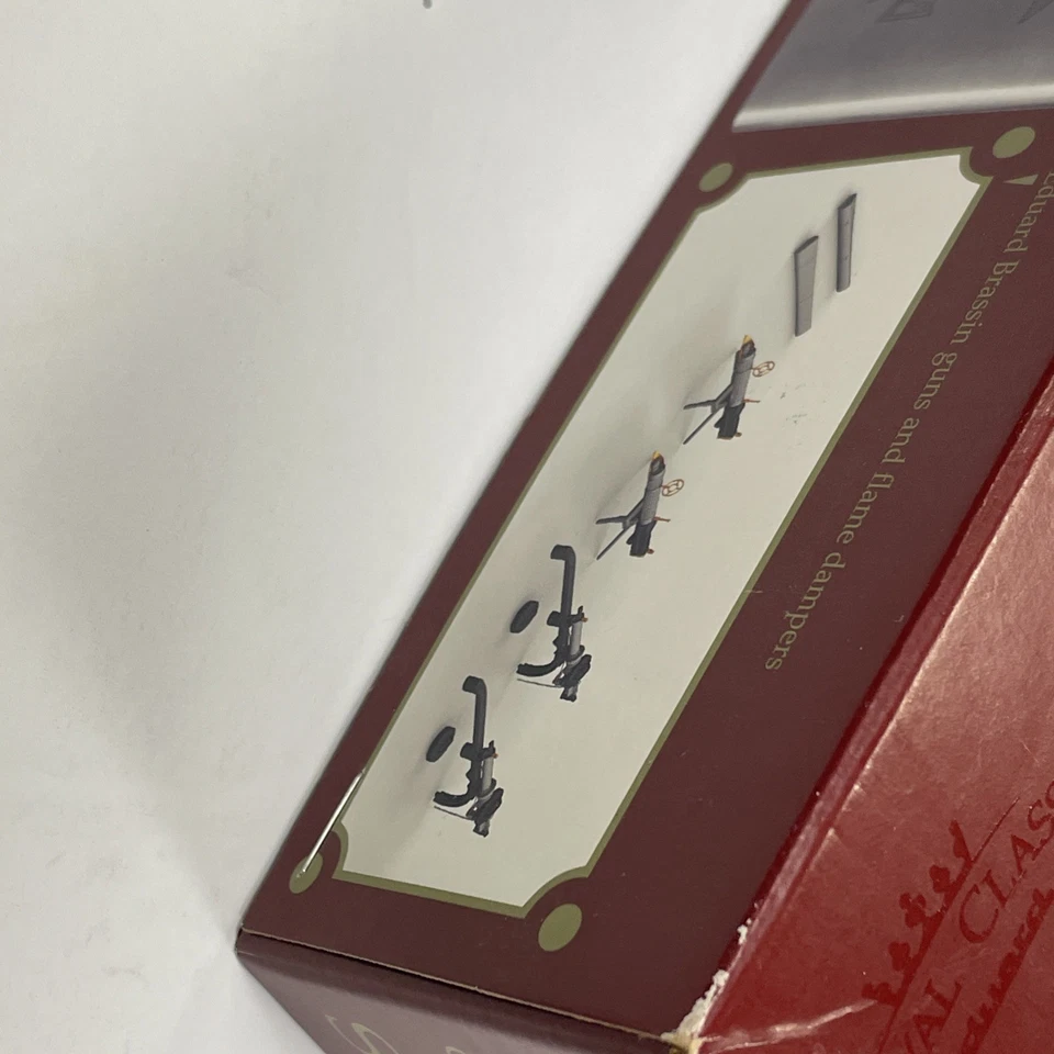 SE.5a Combo Doble, Escala 1/48 Eduard Royal Class Kit Desmontado #R00015, Sin Frasco Foto 4 de 4