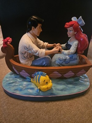 Disney The Little Mermaid Jim Shore ''Waiting For a Kiss'' Figurine 4055414
