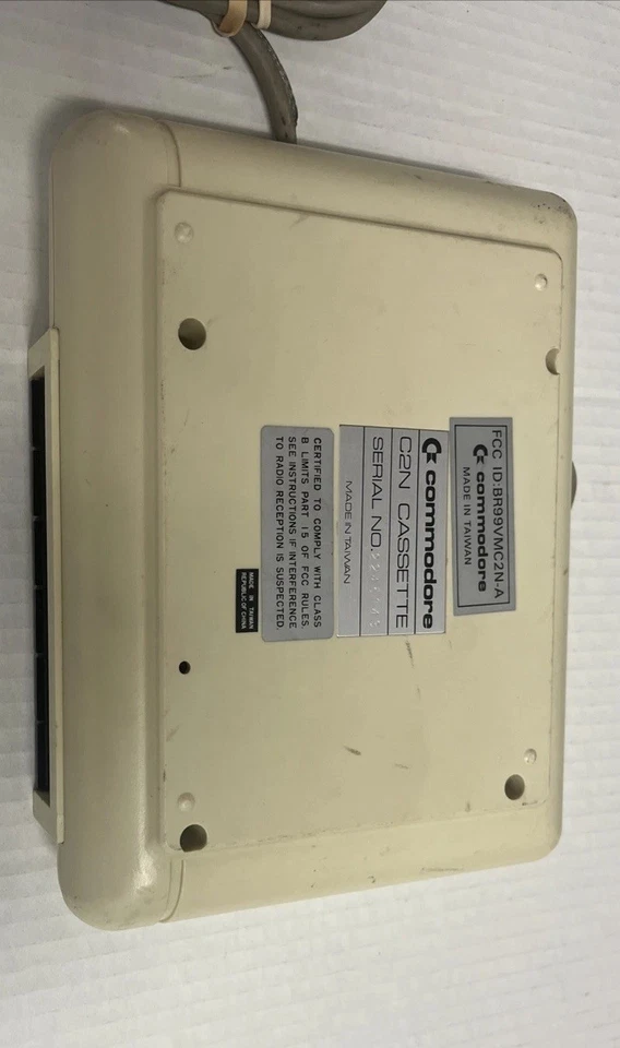 Gravador toca-fitas cassete COMMODORE 64 C2N Datasette NÃO TESTADO COMO ESTÁ  - Imagem 4 de 4