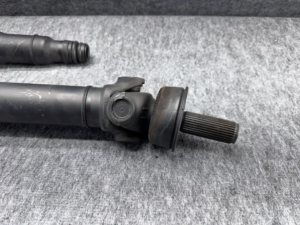 MERCEDES W222 S63 S550 4MATIC SEDAN REAR AXLE DRIVESHAFT PROPELLER OEM - Изображение 2 из 4