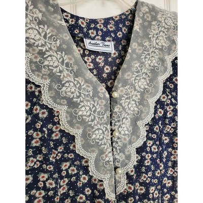 Vintage Prairie Dress Blue Floral Lace Collar Cottagecore Pearl Button 12