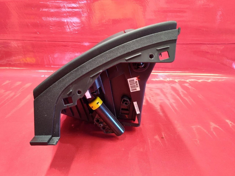 Черный дверной отсек перчаточный ящик купе Hyundai Genesis 2011-2016 годов выпуска - класс A - Изображение 2 из 4