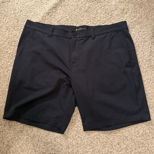 Travis Mathew Men’s Black Solid Chino Shorts Flat Front Button 9" Inseam