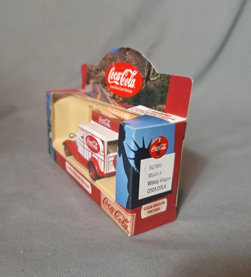 Coca-Cola Santa Collection - Camión Bedford 1950 30cwt Foto 2 de 4