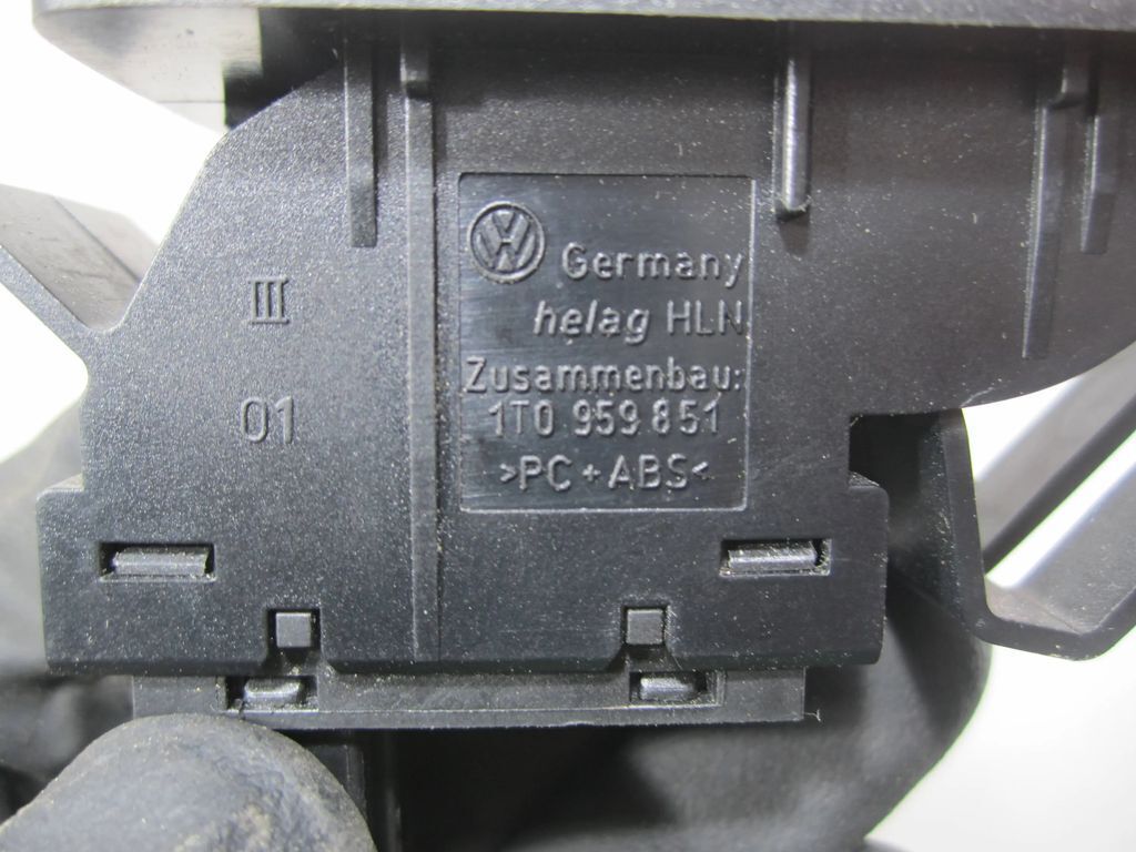 Picture 4 of 4