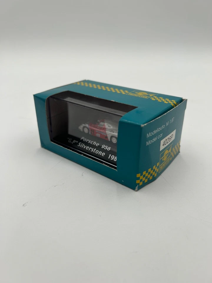 Coche modelo trompetista Porsche 956 Kremer #21 G.P Silverstone 1983 blanco/rojo 1/87 Foto 3 de 4