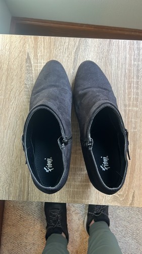 Fioni Womens Size 12 Black Suede Heel Ankle Boots - Picture 6 of 8