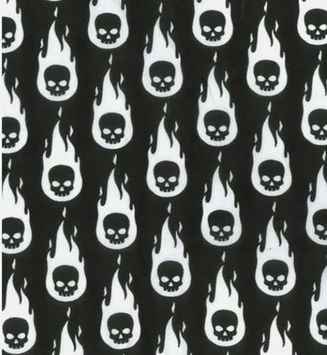 Skull Hallowee Polycotton Fabric Crafts Material Costume Clothing - Picture 2 of 3