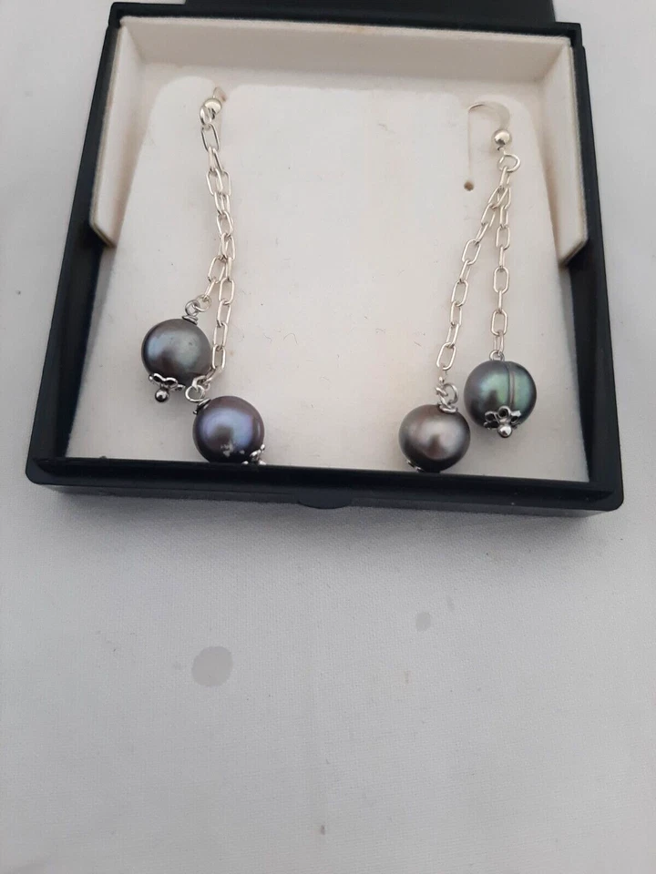 ORECCHINI In Argento 925 pendenti con gancio ad amo, con 4 Perle Nera - Immagine 2 di 2