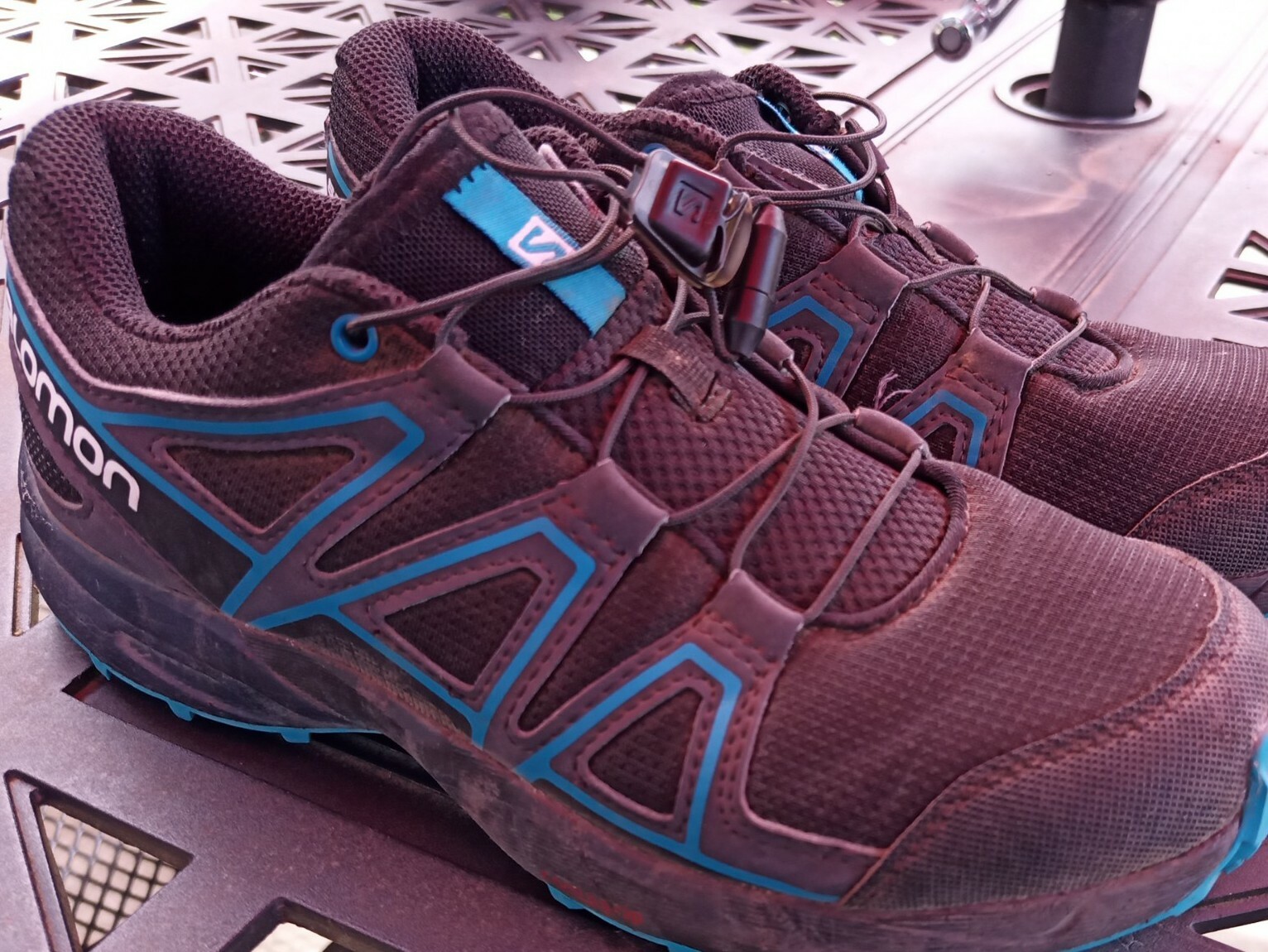 Scarpe da ginnastica da donna Salomon Speedcross Trail Running taglia 4 nere blu