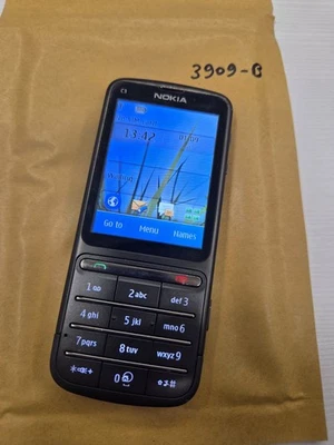 Nokia C3-01 - Warm silver (Unlocked) Mobile Phone - Image 1 of 3