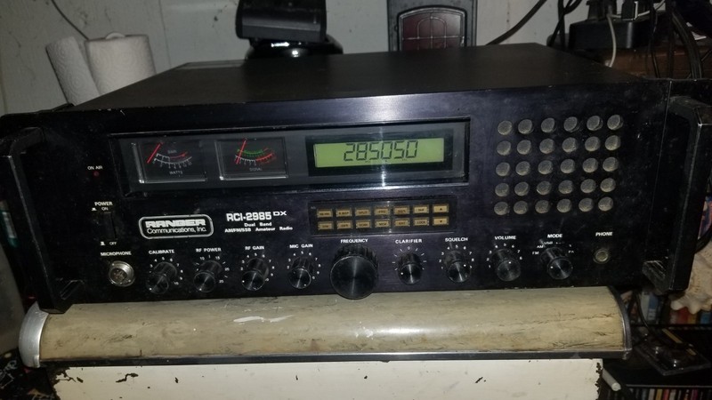 Ranger Communications RCI-2985 DX Base Station Radio - POWERS ON / READ ALL
