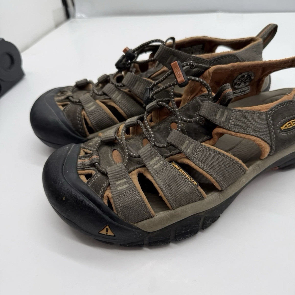 Sandali da pescatore Keen Newport H2 da uomo 8 scarpe da trekking acqua cinturino in pelle