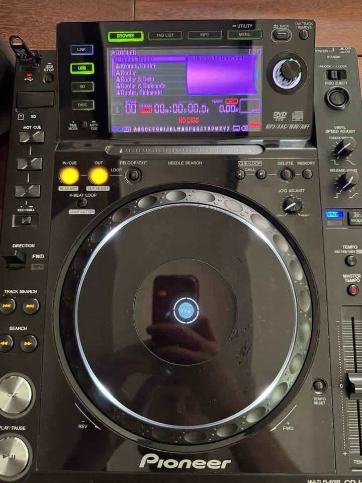 Pioneer CDJ 2000 - Photo 4/4