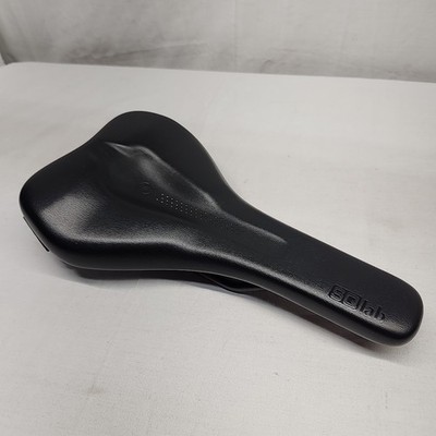 sqlab 610 active Saddle 14cm Black  cromo Tube Great Condition