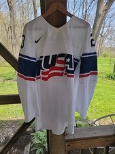 Nike Team USA Hockey Jersey Size L White Sewn / CRITELLI 23 /0425-cm