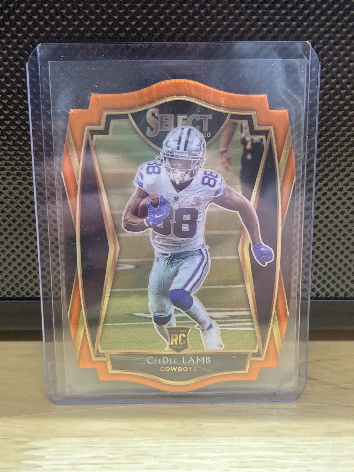 Panini 2020 Select Orange Prizm Die-Cut CeeDee Lamb #157 Cowboys Rookie