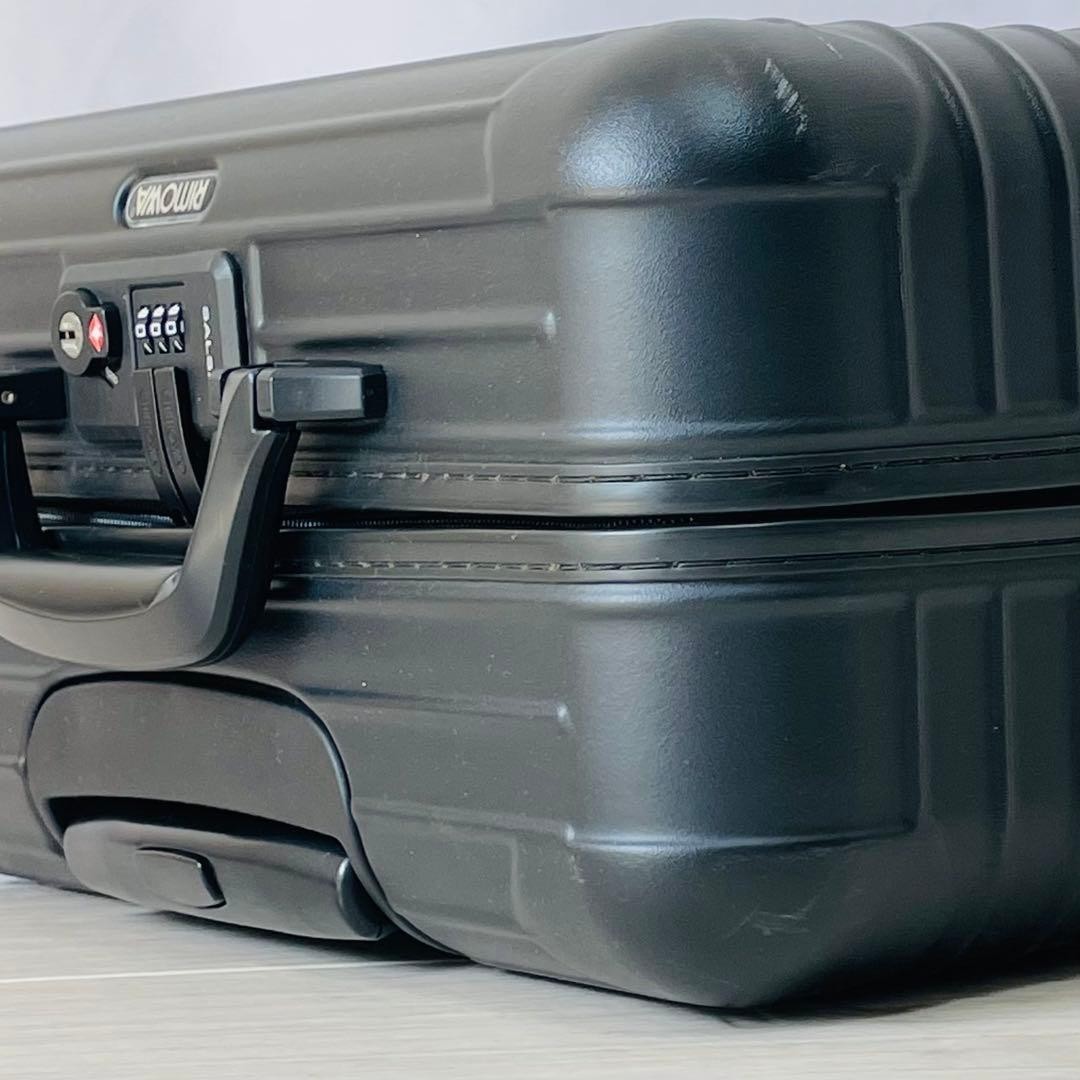 Rimowa Salsa Business Trolley 23L Black 4 wheels Carry Case