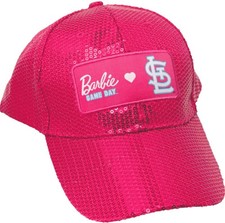 Gorra de lentejuelas del día del juego Barbie de los Cardenales de San Luis 25/06/26 tema SGA envío en caja NUEVA
