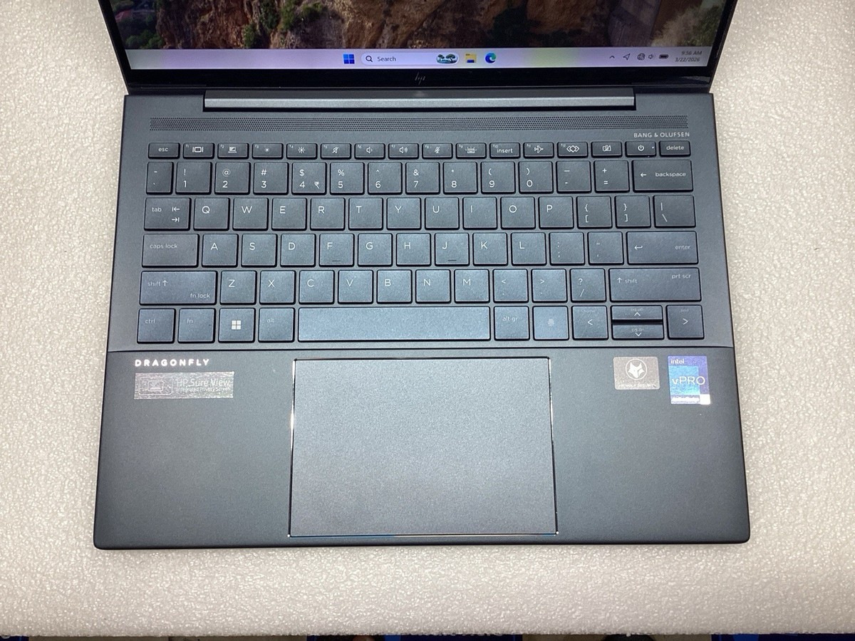 HP Dragonfly G3 i7 1255U EVO LTE対応 薄型 美品 HP Dragonfly G3 i7 1255U EVO LTE対応 薄型 美品 HP DRAGONFLY FOLIO