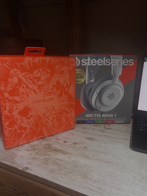 Steelseries Artics Nova 1-Premium Gaming Headset!