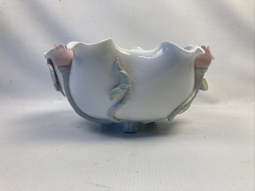 Chinese Blanc De Chine Porcelain Lotus Blossom Bowl Decor Ornate EUC Beautiful - Picture 7 of 18