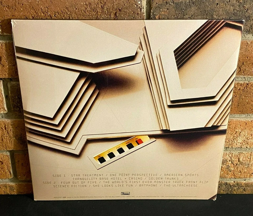 ARCTIC MONKEYS - Tranquility Base Hotel + Casino, Ltd SILVER VINYL + DL & Book  - Image 3 of 4